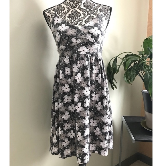 Old Navy Sundress, small - Picture 4 of 7